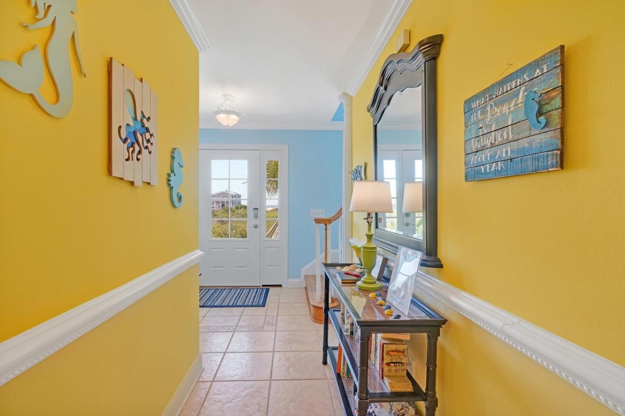 Luck & Laughter Villa Oak Island Exterior photo